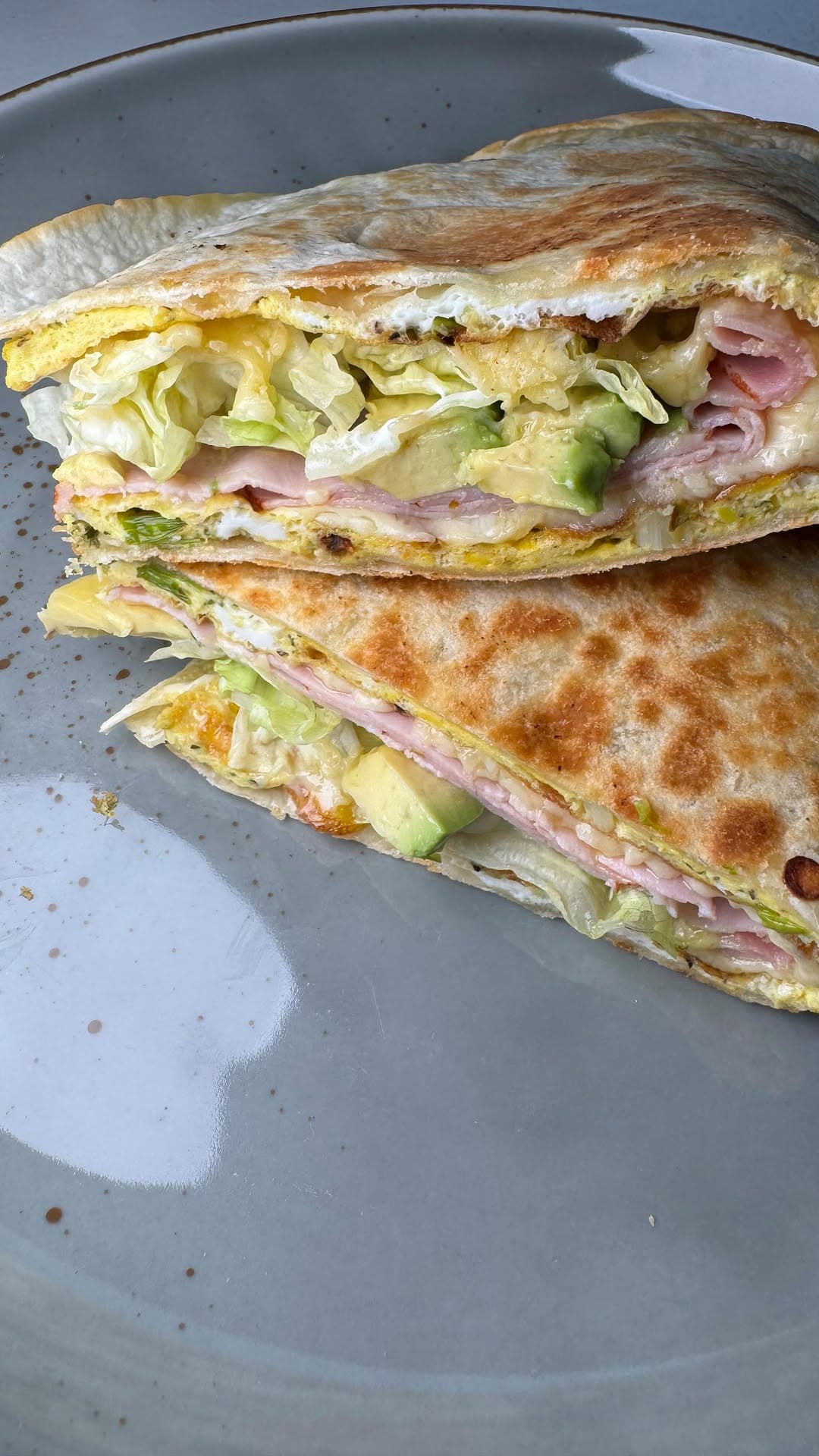 Frühstücks-Wrap mit Avocado