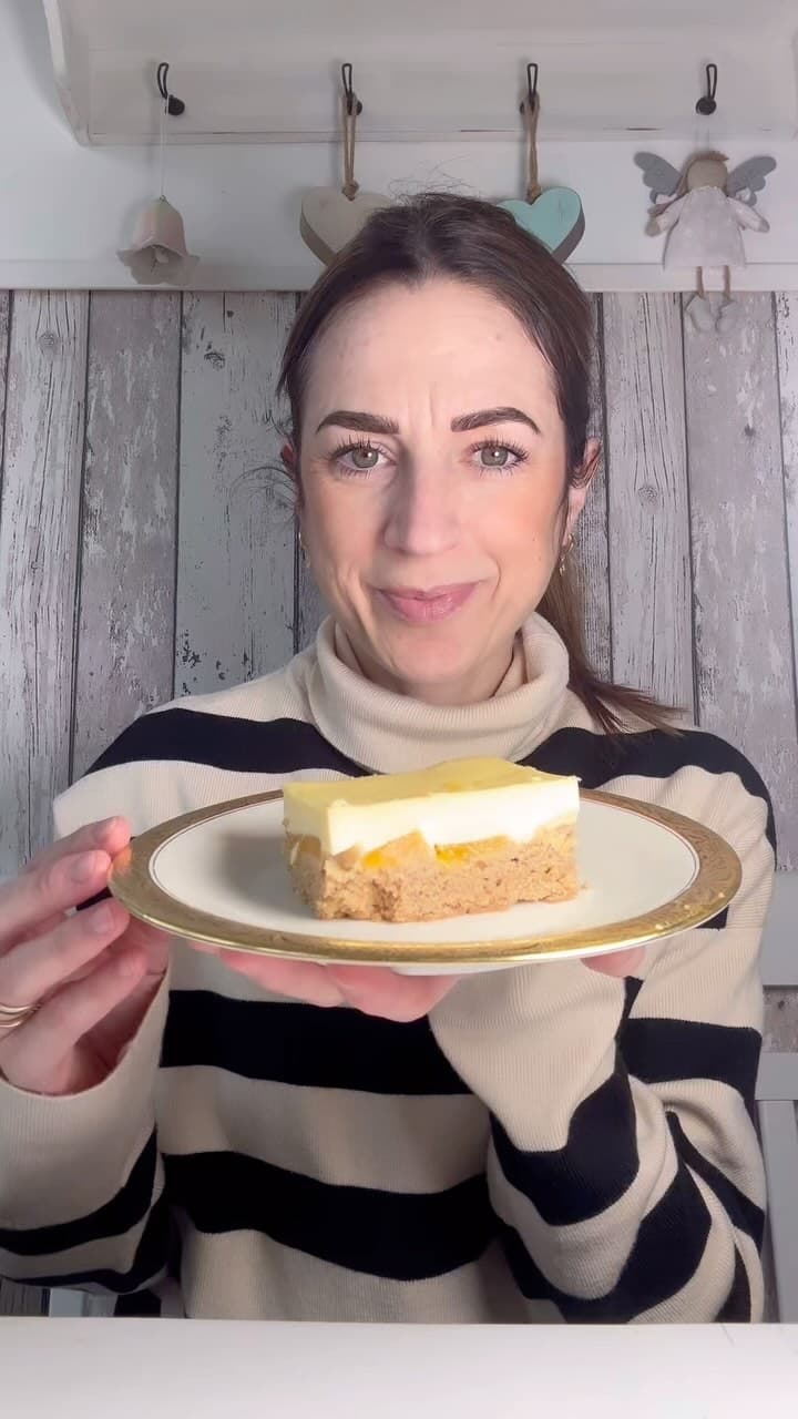 Lebkuchenschnitten mit Pfirsich und Schmand ( sorry ich sag im Video: Spekulatius- ist aber Lebkuchen)