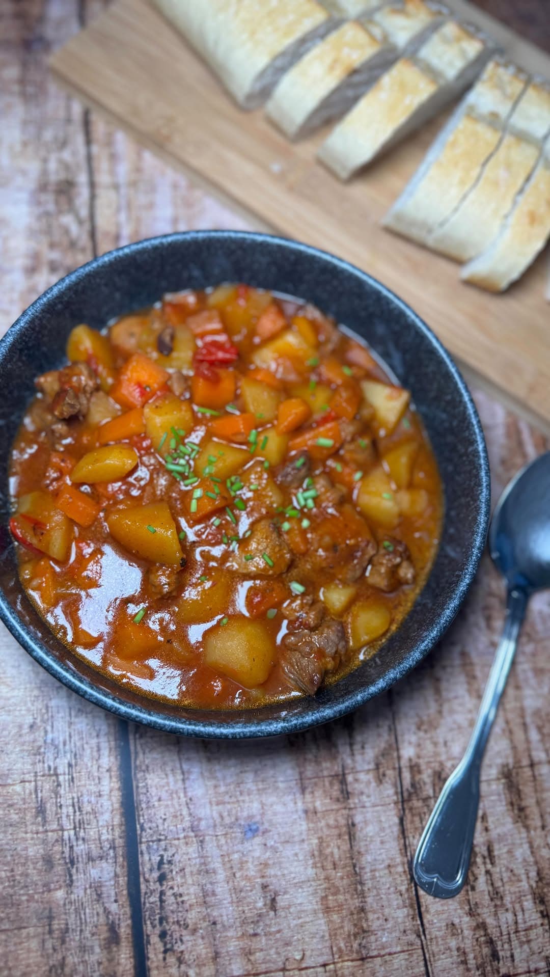 Kartoffel-Puten-Gulasch-Eintopf