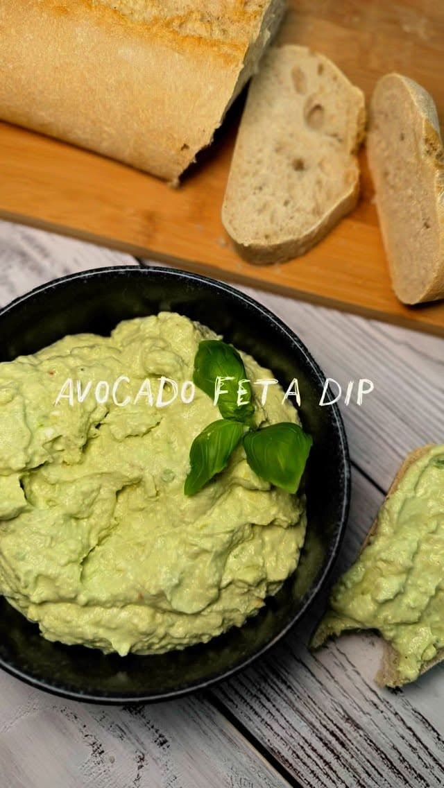 Cremiger Feta-Avocado-Dip
