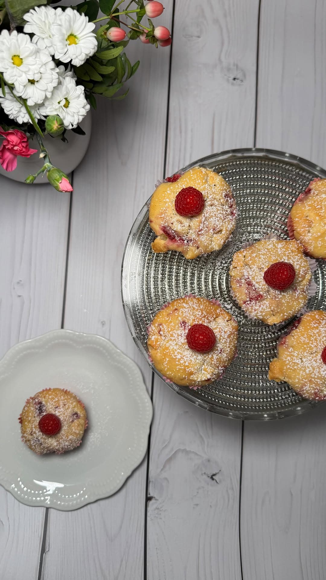 Himbeer-Weiße-Schokolade-Muffins