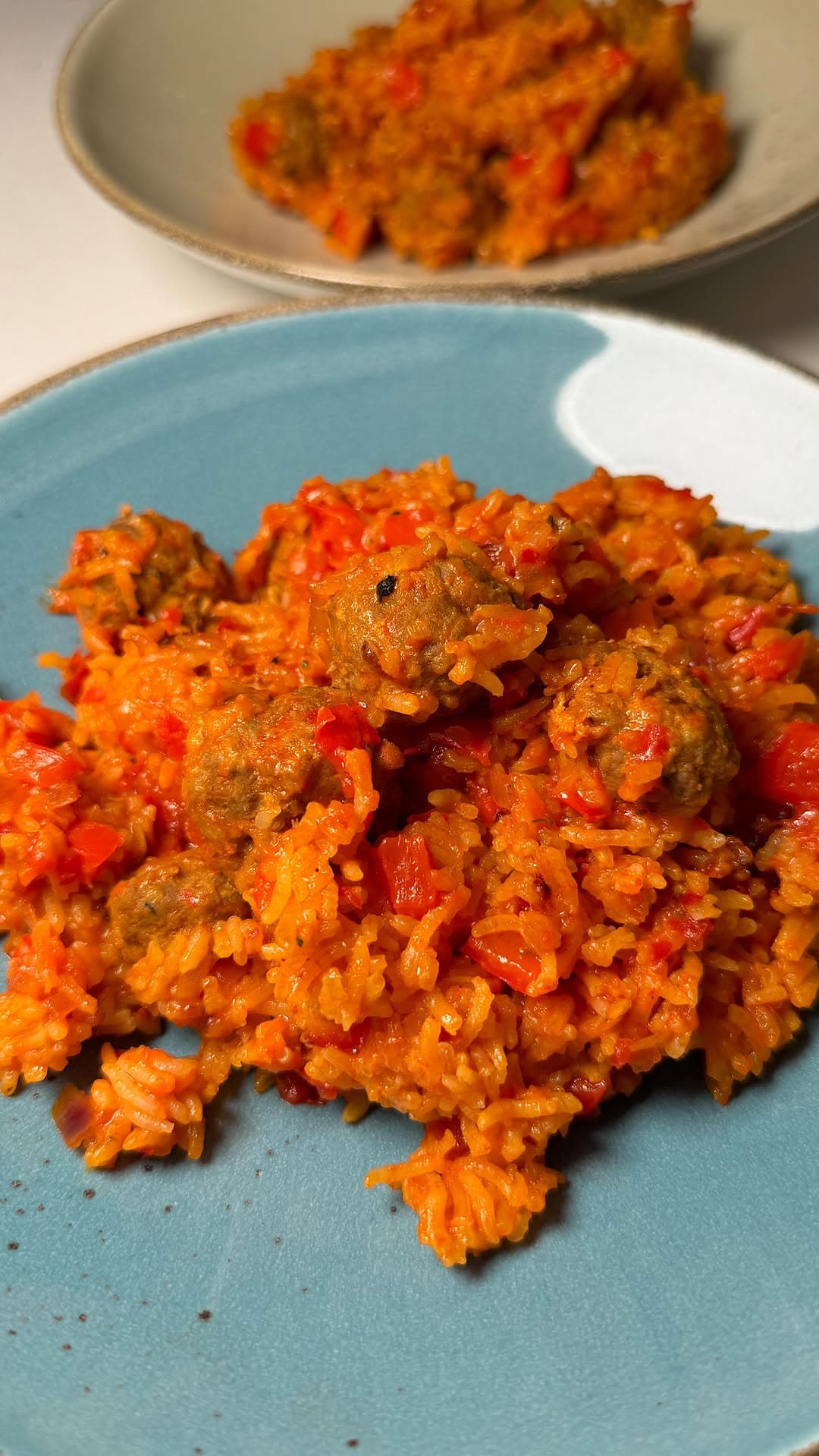 Mediterraner Hackbällchen-Reis