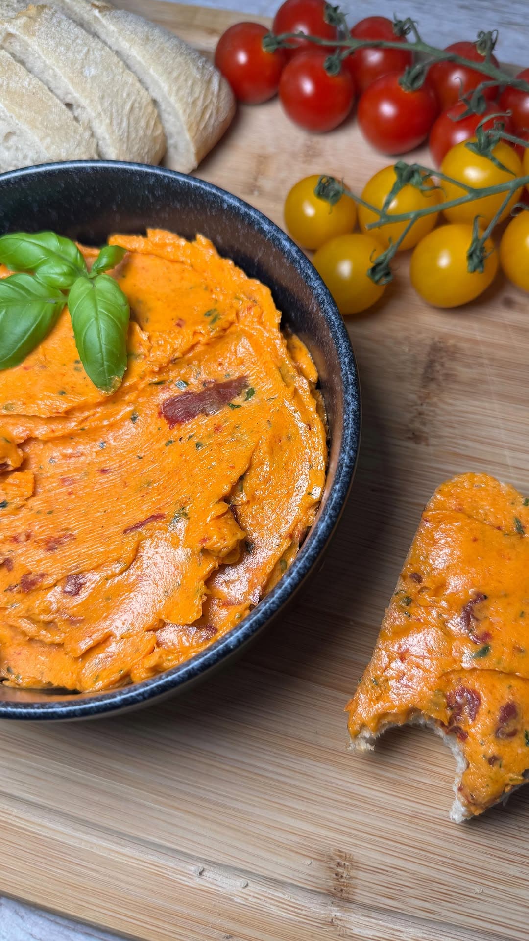 Tomaten-Parmesan-Butter