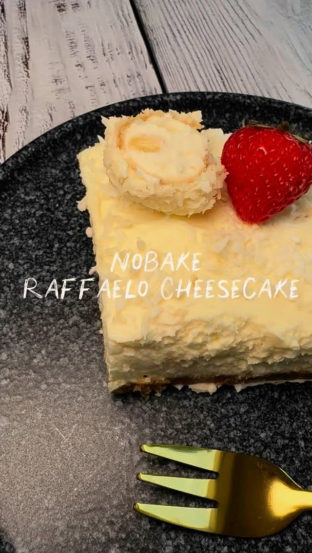 No Bake Raffaello Cheesecake