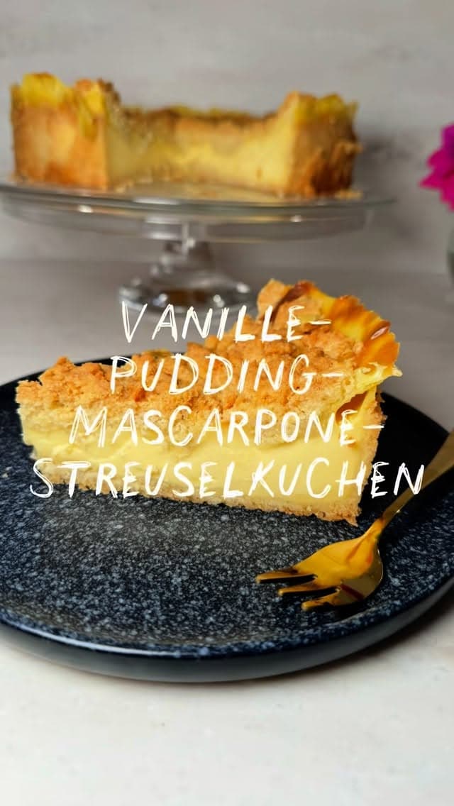 Vanille-Pudding-Mascarpone-Streuselkuchen
