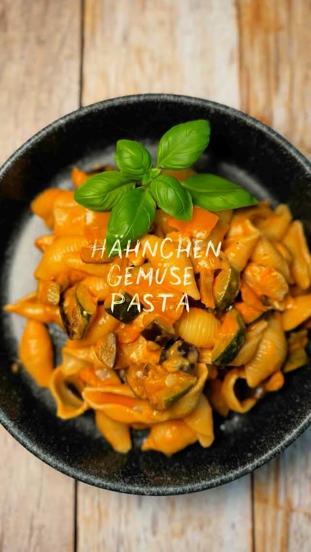 Hähnchen-Gemüse-Pasta