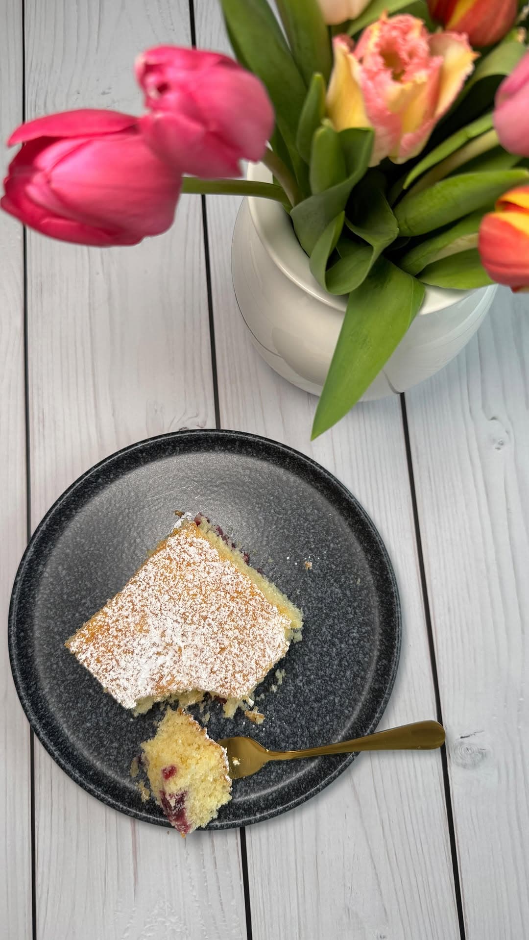 Buttermilch-Beerenkuchen vom Blech