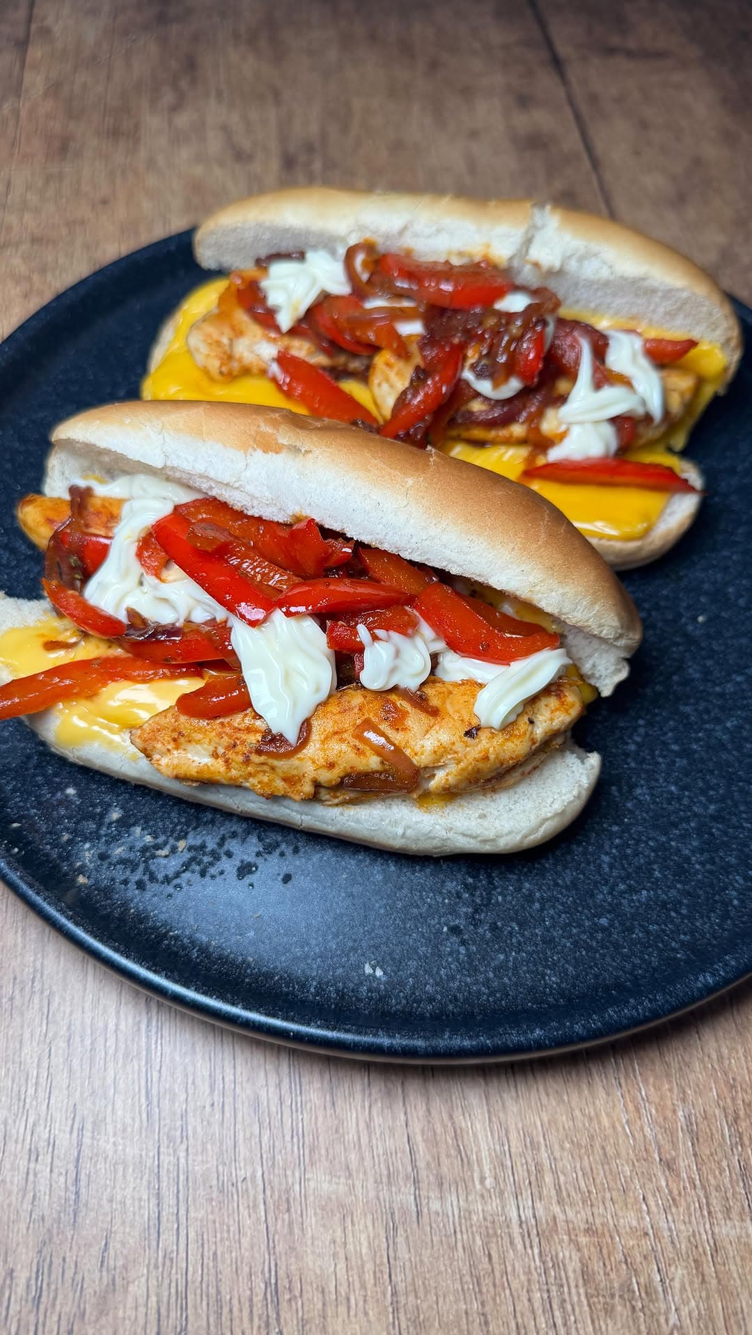 Hähnchen-Cheese-Steaks