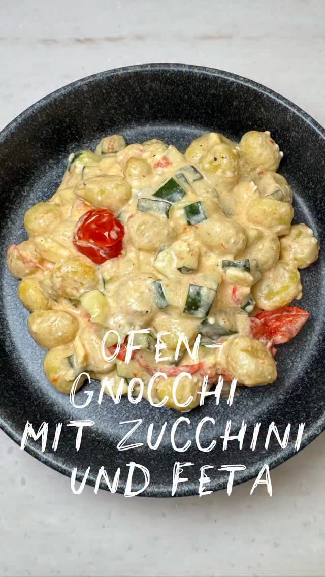 Ofen-Gnocchi mit Zucchini und Feta