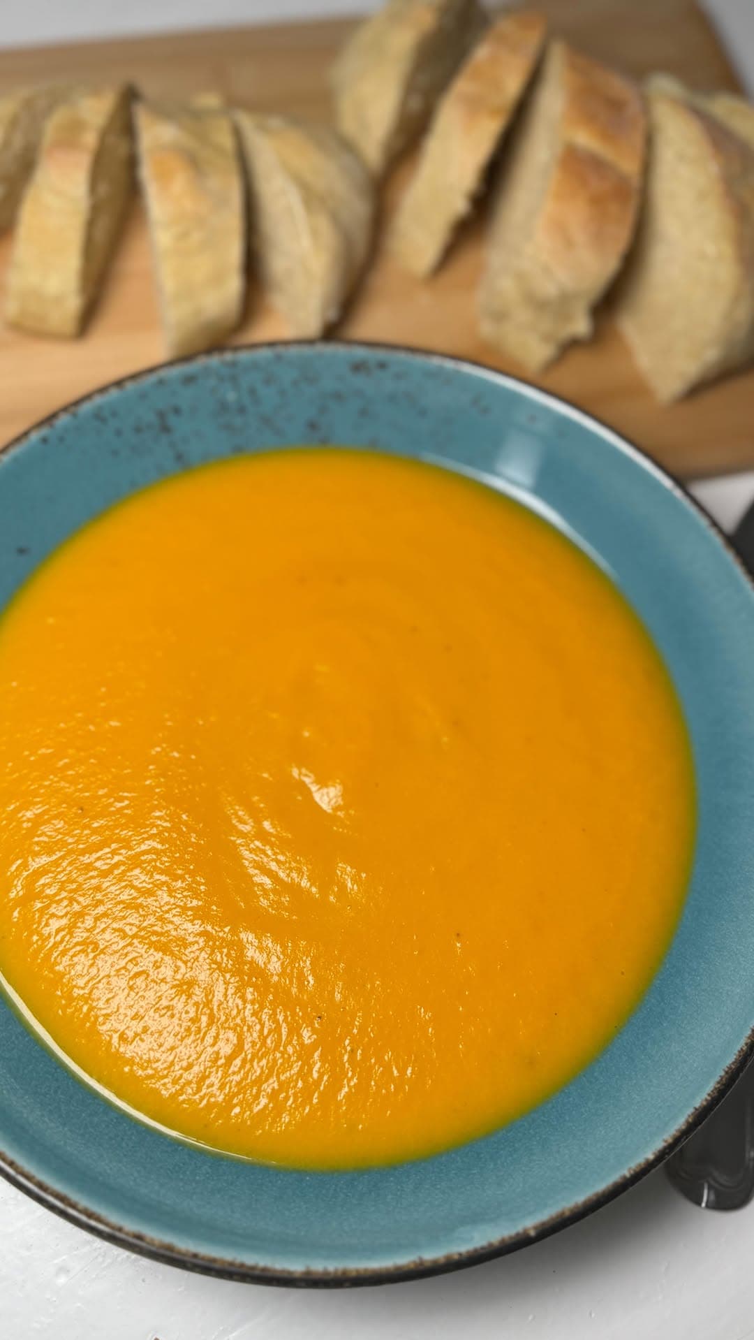 Karotten-Ingwer-Suppe mit Kokosmilch