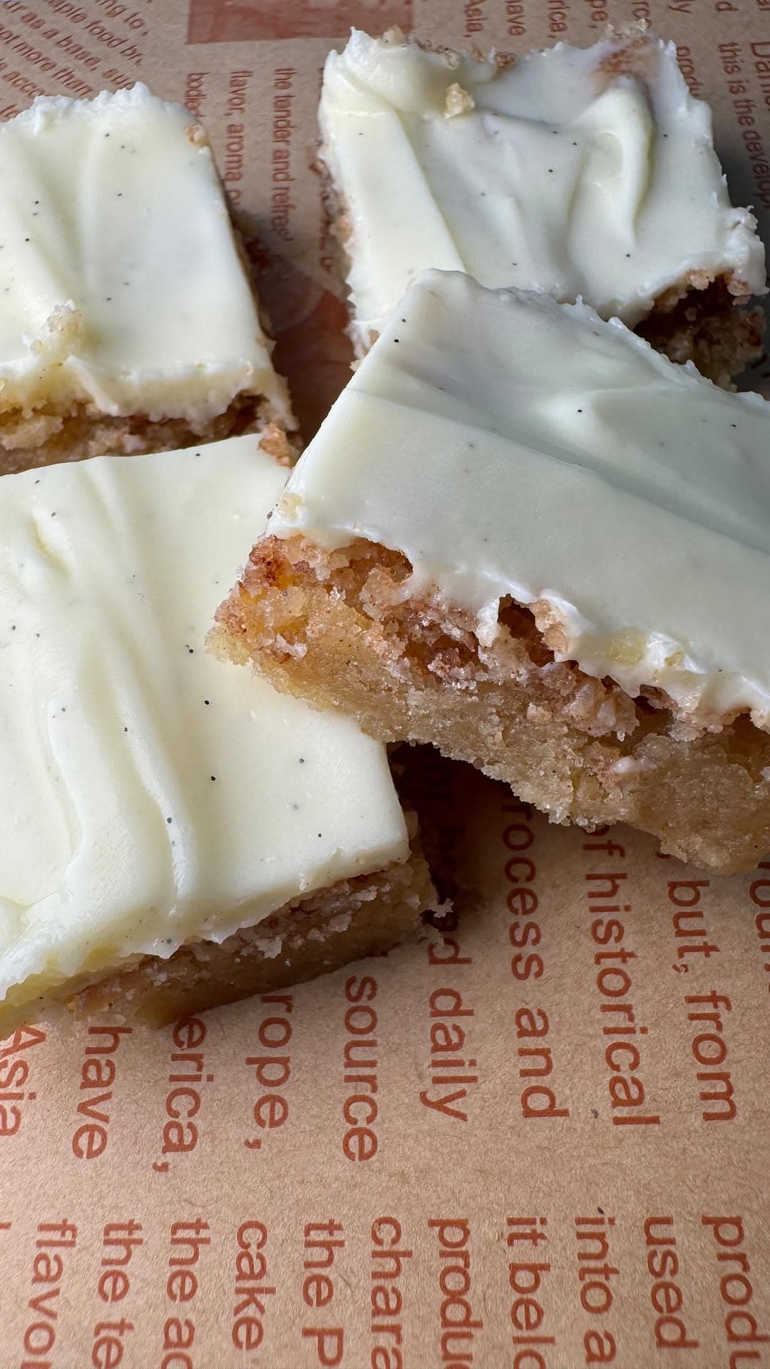 Blond Cinnamon Cookie Bars