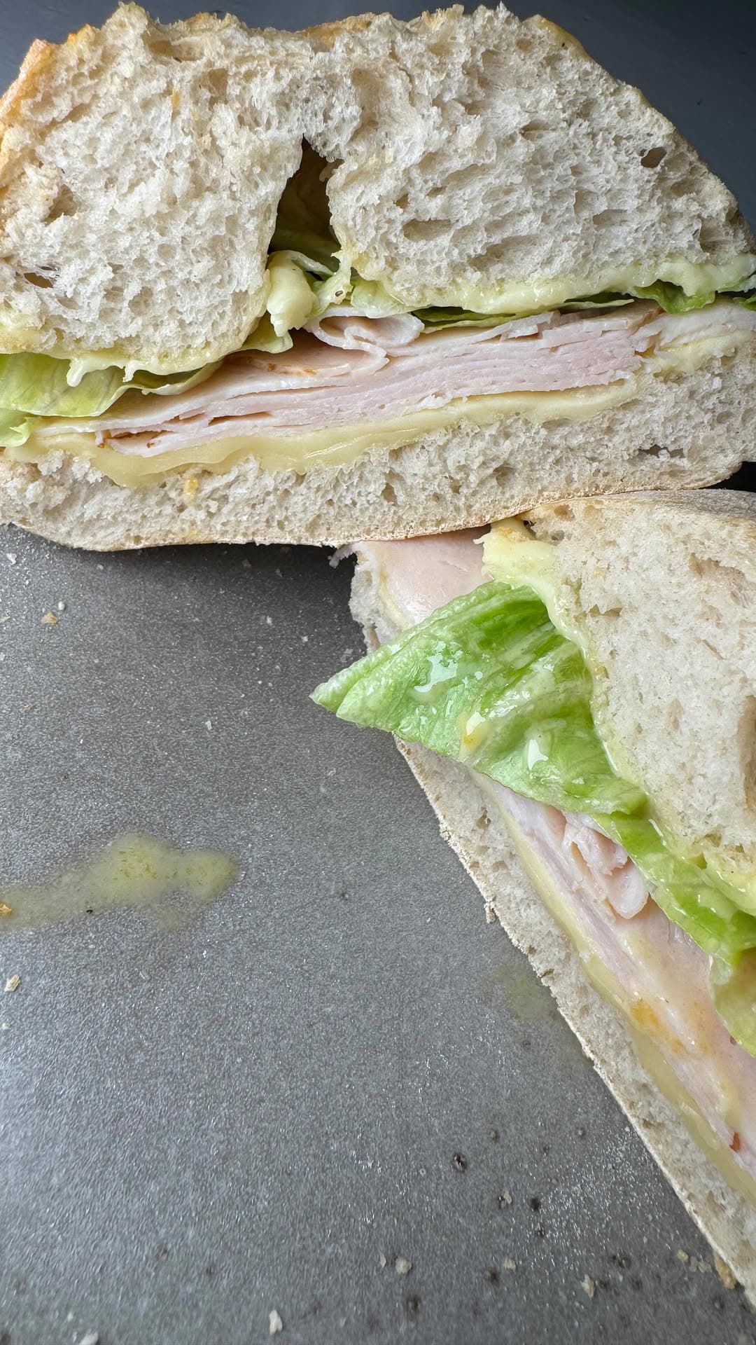 Ciabatta mit Hähnchenbrust und Orangen-Honig-Senfsoße
