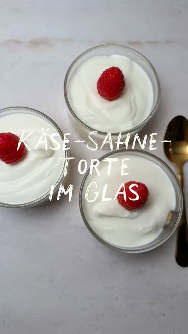 Käse Sahne Dessert im Glas