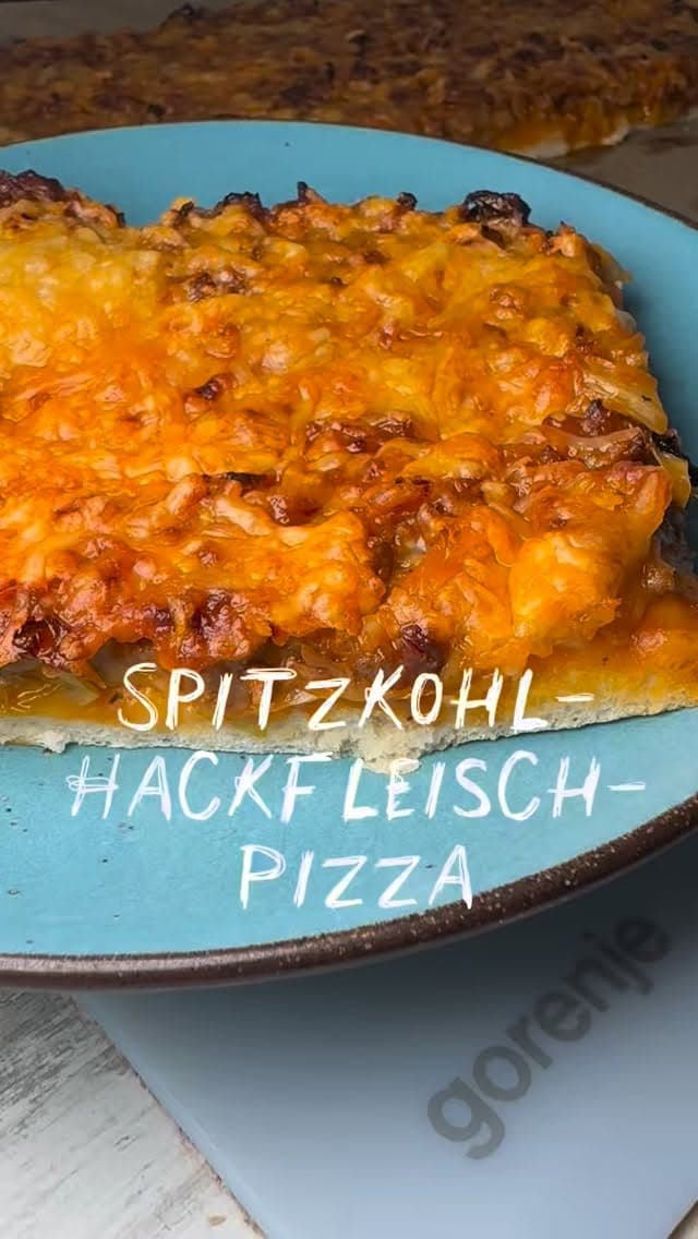 🍕 Spitzkohl-Hackfleisch-Pizza