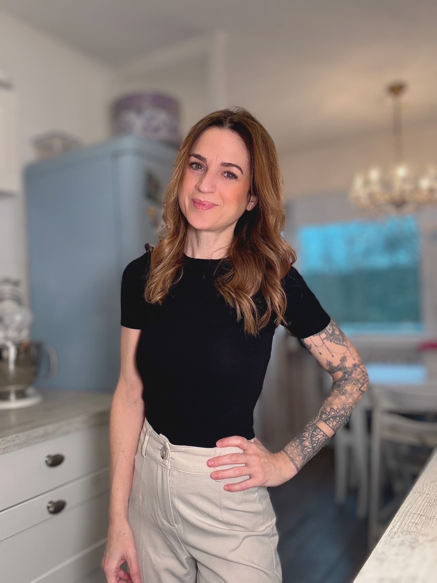 Leni beim Backen